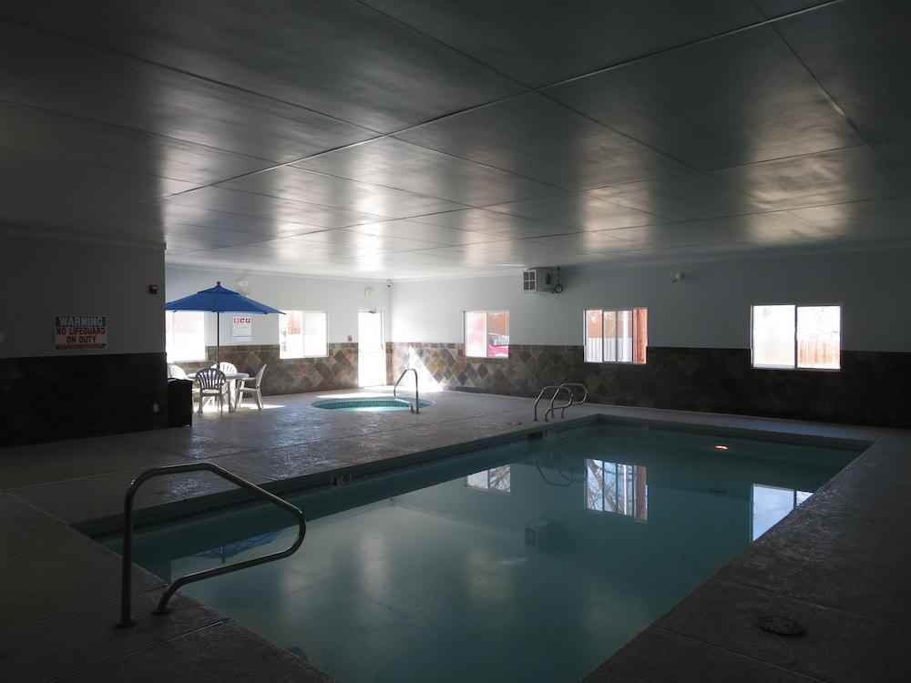 Surestay Plus By Best Western Montrose Bagian luar foto