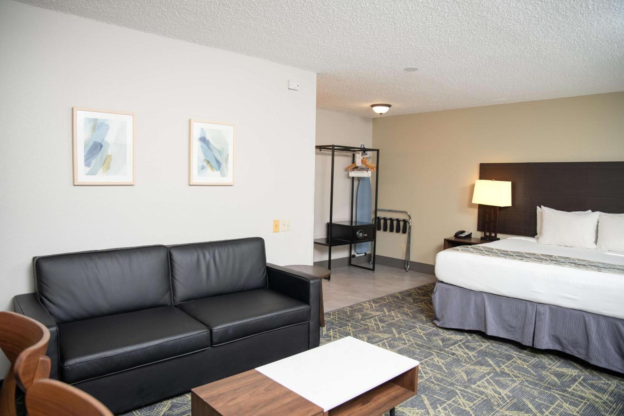 Surestay Plus By Best Western Montrose Bagian luar foto