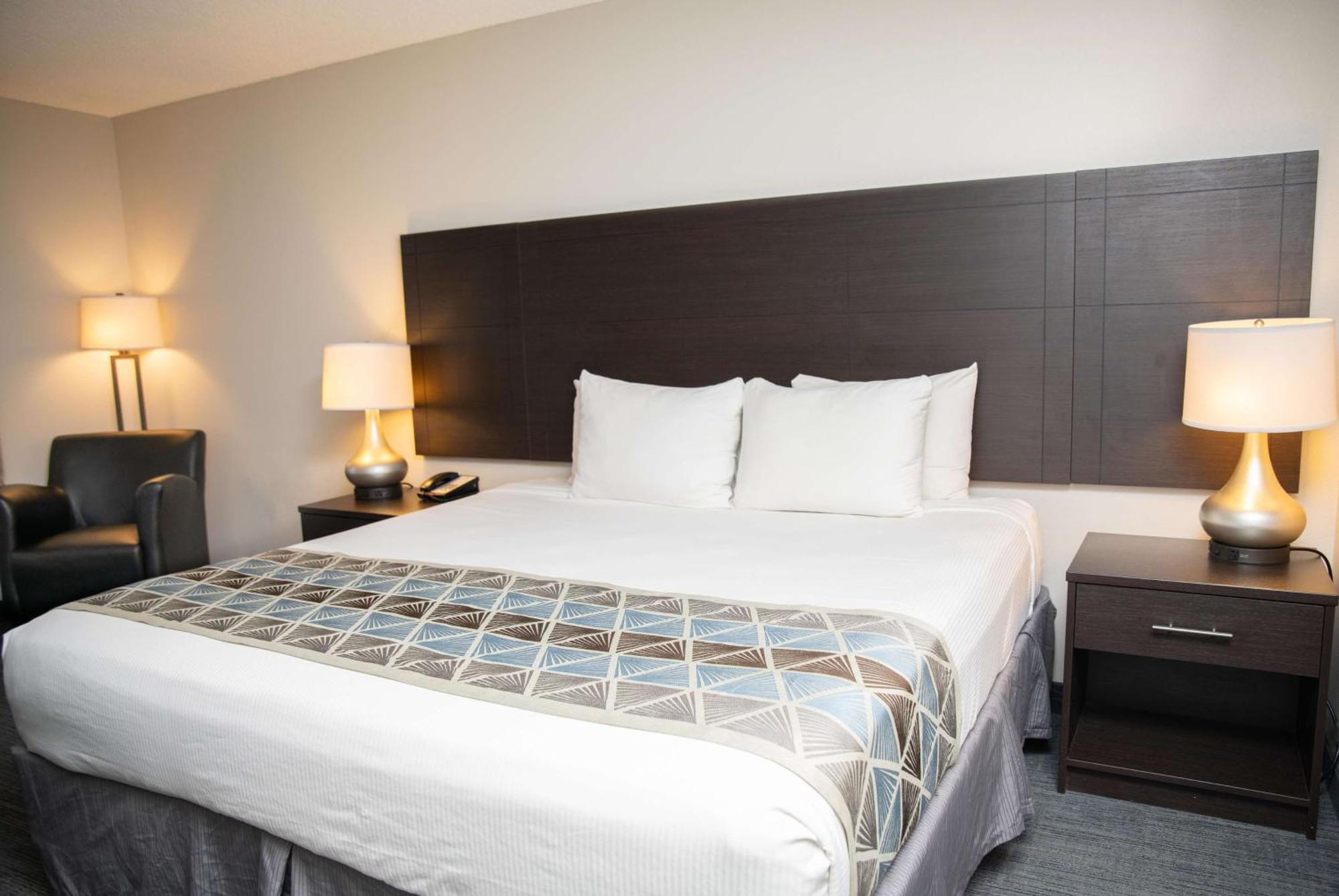Surestay Plus By Best Western Montrose Bagian luar foto