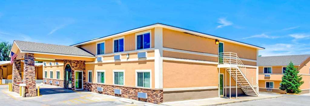 Surestay Plus By Best Western Montrose Bagian luar foto